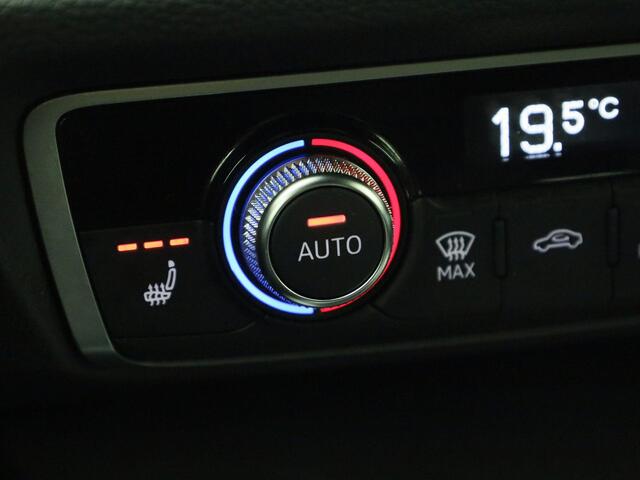 Audi Q3 Sportback 45 TFSIe 180kW/245PK S Line · Camera · Apple/Android Car Play · Leder/Alcantara · Stoelverwarming ·