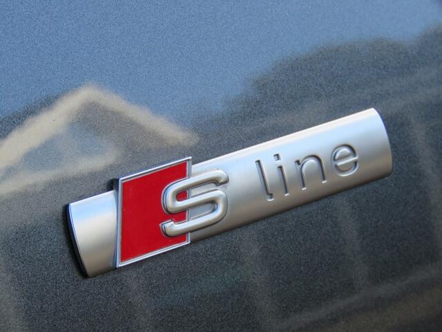 Audi Q3 35 TFSI S Edition S-Tronic / Navi / Matrix Led / 18 Inch / BOVAG garantie