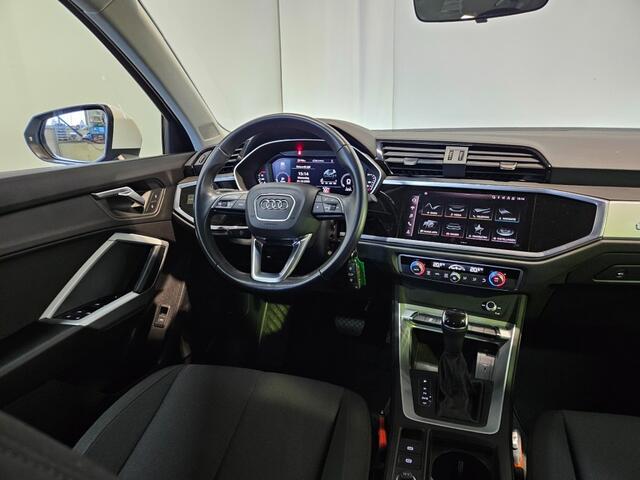 Audi Q3 35 TFSI Pro Line / Trekhaak / LED / NL Auto