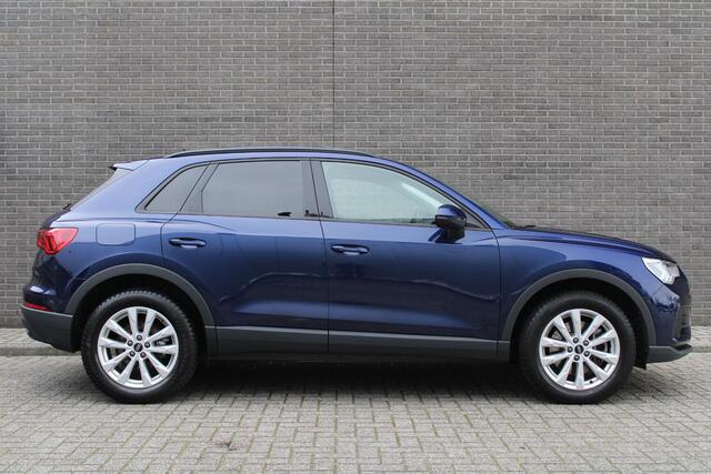 Audi Q3 45 TFSI e S-Edition PHEV Automaat, Digitaal Display, Keyless Entry/Start, Adaptive CruiseControl, Stoelverw., Navigatie