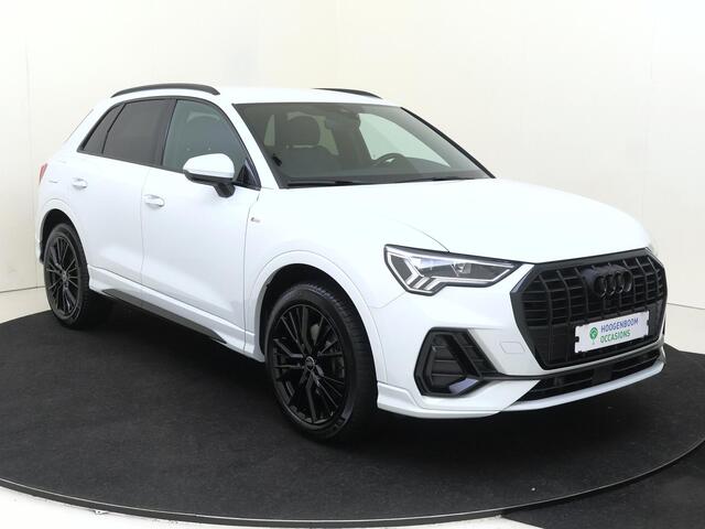 Audi Q3 45 TFSI e S edition | Trekhaak | Achteruitrijcamera | Dodehoek detectie | Keyless | Stoelverwarming | Cruise control | Navigatie |