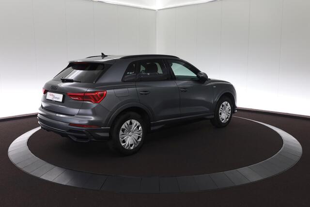 Audi Q3 45 TFSI e S edition