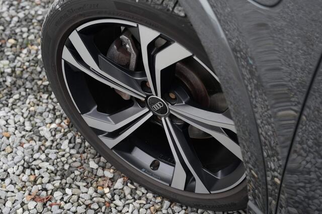 Audi Q3 45 TFSI E S EDITION