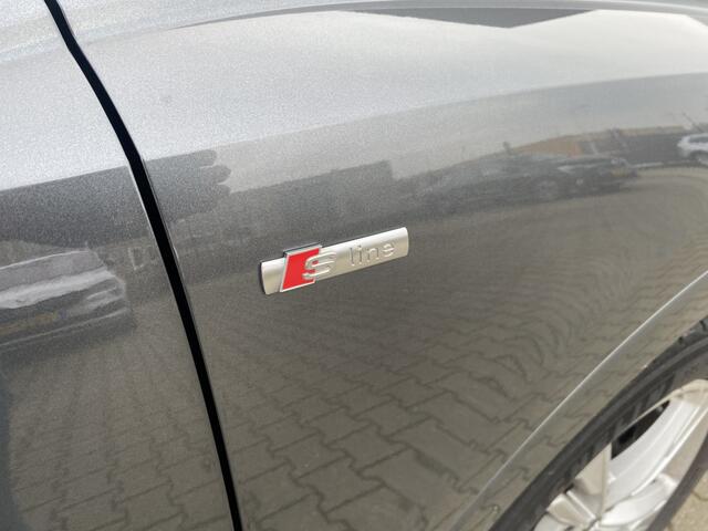 Audi Q3 35 TFSI Advanced S- Line Trekhaak, Virtual Cocpit , Panorama/ Schuifdak