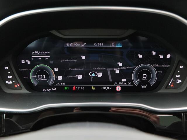 Audi Q3 45 TFSi e 245 Pk Automaat S-Line | Panoramadak | Zwart Optiek | Trekhaak Elektrisch | Virtual Cockpit | Sonos | LED | 20 Inch | 73.860 Km