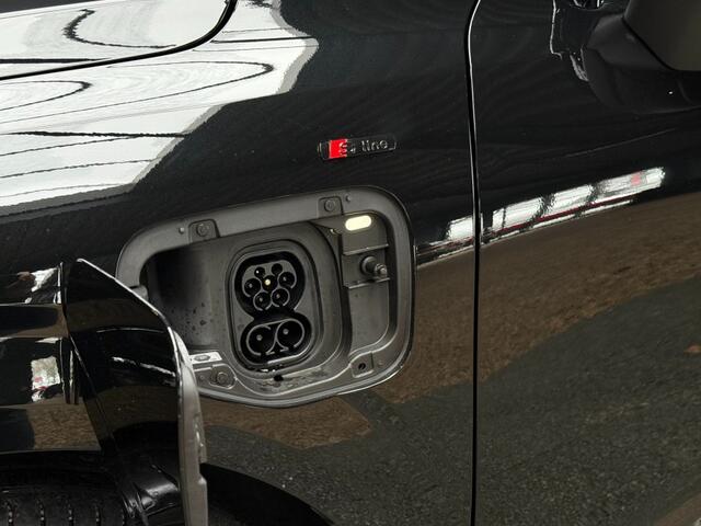 Audi Q3 Sportback 2xS-line e-hybrid 272 PK Tech plus Matrix Full LED Black Optik