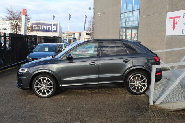Audi Q3 1.4 TFSI CoD Automaat S-Line Lederen bekleding/Stoelverwarming/Navigatie/Cruise control/Parkeersensoren rondom/Elektrische achterklep/Led koplampen