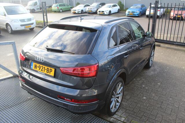 Audi Q3 1.4 TFSI CoD Automaat S-Line Lederen bekleding/Stoelverwarming/Navigatie/Cruise control/Parkeersensoren rondom/Elektrische achterklep/Led koplampen