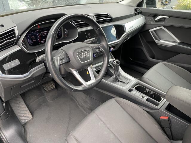 Audi Q3 35 TFSI Pro Line business Stoelverwarming , App Connect