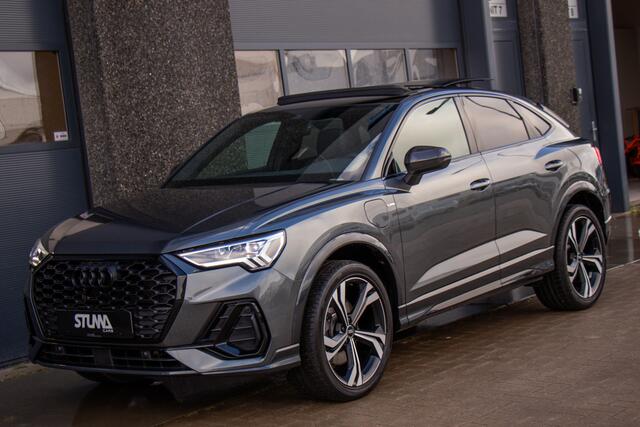 Audi Q3 Sportback 45 TFSI e S Edition | S-Line | Pano | Carbon | Leer | Sonos HD Audio | Camera | ACC | Matrix LED | Climate | Sfeer | DAB | Virtual | Stoelverwarming | Electrische Stoelen + Memory | Black Pack | 20 Inch | 1 Eigenaar | Dealer Onderhouden | Garant