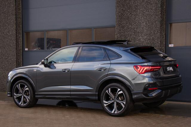 Audi Q3 Sportback 45 TFSI e S Edition | S-Line | Pano | Carbon | Leer | Sonos HD Audio | Camera | ACC | Matrix LED | Climate | Sfeer | DAB | Virtual | Stoelverwarming | Electrische Stoelen + Memory | Black Pack | 20 Inch | 1 Eigenaar | Dealer Onderhouden | Garant