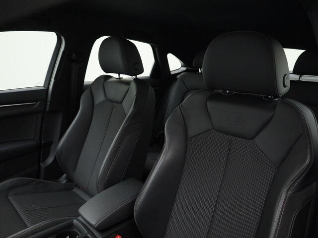 Audi Q3 Sportback 45 TFSIe 245PK S Edition · Navigatie · Camera · Apple/Android Car Play · Adaptive Cruise Control