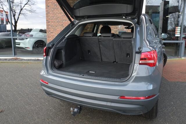 Audi Q3 45 TFSI e, Navigatie, Carplay, Trekhaak