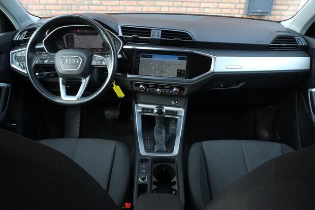 Audi Q3 45 TFSI e, Navigatie, Carplay, Trekhaak