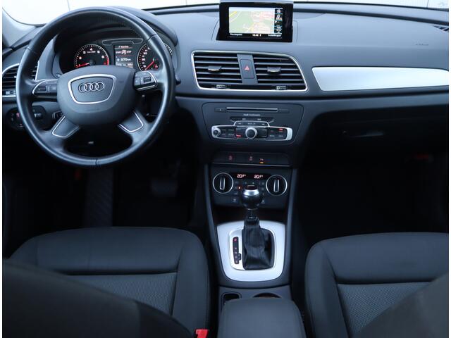 Audi Q3 1.4 TFSI CoD Advance | S-line | Trekhaak | Navigatie | Org. NL