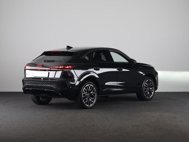 Audi Q3 Sportback S edition e-hybrid 272 pk | Techniek pakket pro | MMI experience pro | OLED achterlichten | Lederen interieur |