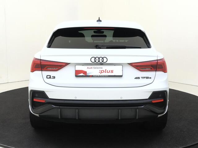 Audi Q3 Sportback 45 TFSI e S Edition | SoH 92% | Achteruitrijcamera | Keyless | Cruise control | Audi virtual cockpit | Stoelverwarming | CarPlay | Navigatie |