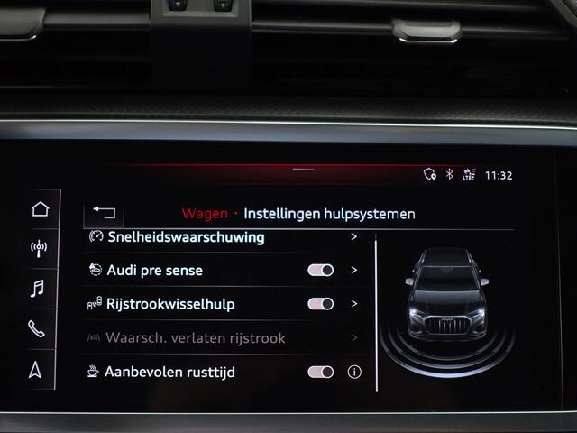 Audi Q3 35 TFSI S Line Aut- Panoramadak, CarPlay, Android Auto, Elek Trekhaak, Xenon led, Virtual Cockpit