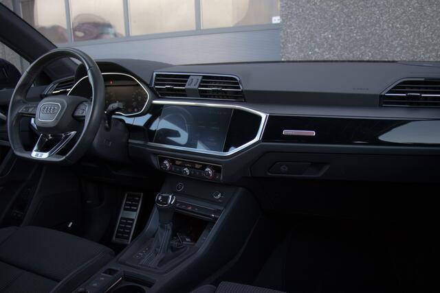 Audi Q3 45 TFSI e S edition | S-Line | 20 Inch | Keyless | Memory Seats | DAB | Matrix LED | Virtual | Sfeer | Sonos Audio | Navarra Blue | Carplay | ACC | Dode Hoek | Dealer Onderhouden | BTW | Garantie
