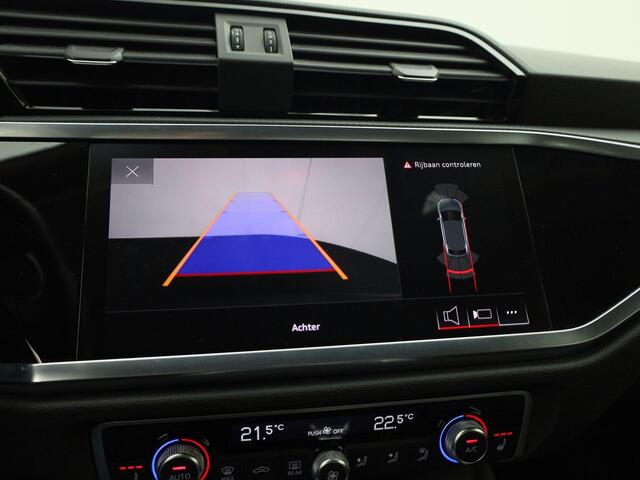 Audi Q3 Sportback 45 TFSIe 180kW/245PK S Line · Camera · Apple/Android Car Play · Adaptive Cruise Control ·Leder · Stoelverwarming · Garantie t/m 05-04-2027 of 100000km