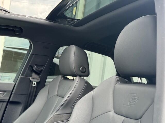 Audi Q3 Sportback 35 TFSI S Edition S line apple carplay panoramadak