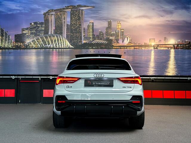 Audi Q3 Sportback 45 TFSI e 3xS-Line SONOS|Memory|Sfeerlicht|Trekhaak|Panorama|Full Option!