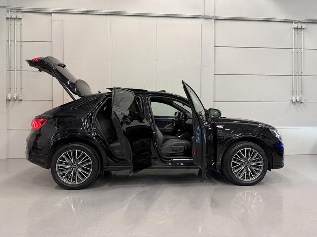 Audi Q3 Sportback 45 TFSI e S-Line PANO/TREKHAAK/SONOS/SFEER/CARPLAY/19"/ACC/MATRIX/VOL-LEER SPORT/BLACK-OPTIC/VOLLEDIG AUDI DEALER HISTORIE