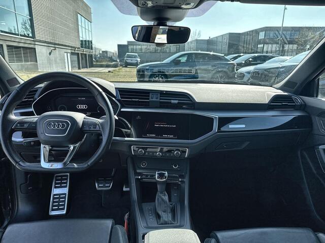 Audi Q3 Sportback 35 TFSI 150pk S Edition · Leder · Camera · Apple/Android Car Play · Navigatie · Parkeersensoren V+A ·