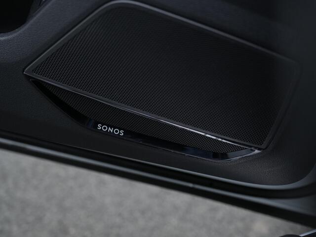 Audi Q3 Sportback 45 TFSI e 245 pk S-Line | Panoramadak | Trekhaak | Geheugenstoel | Leder/alcantara | Sonos | Achteruitrijcamera