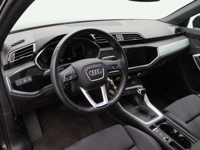 Audi Q3 Sportback 35 TFSi 150 Pk Automaat S-Line | Panoramadak | Camera | Stoelverwarming | Adaptive Cruise | Carplay | 19 Inch | 26.537 Km !!