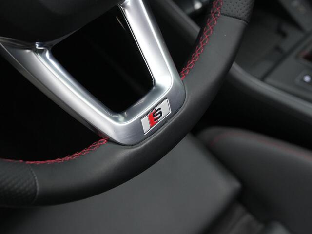 Audi Q3 Sportback 35 TFSI 150 pk S-tronic S-Line | Panoramadak | Leder | Elektrische stoelen | Achteruitrijcamera | Stoelverwarming