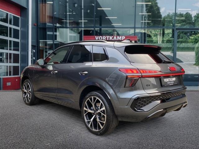 Audi Q3 1.5 TFSI E-HYBRID 272PK S-LINE CAMERA/PANO-DAK/ELEK-KLEP/ACC/STOELVERW