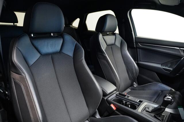 Audi Q3 Sportback 45 TFSI e S-Line Blacked|20 inch|Acc|Camera|Apple car play