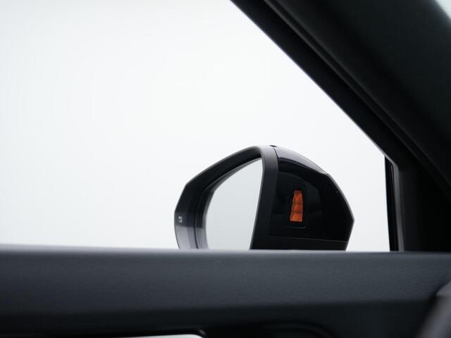 Audi Q3 Sportback 45 TFSI e 245 pk S-Line | Panoramadak | Leder | Geheugenstoel | 360 Camera | Sonos | Elektrische achterklep | Stoelverwarming