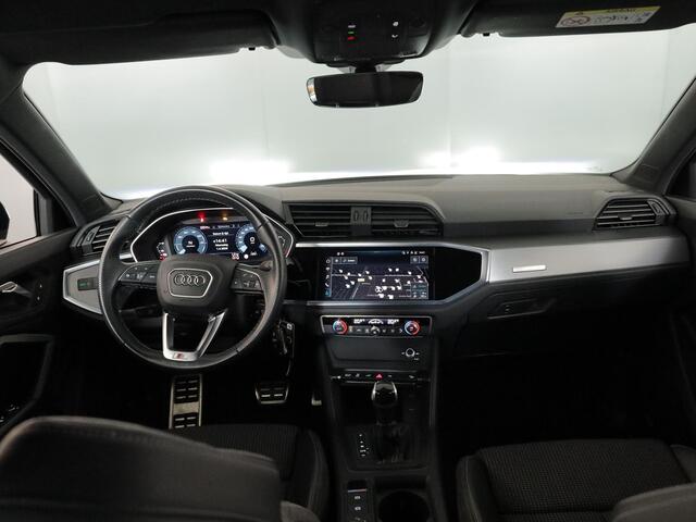 Audi Q3 45 TFSI e S edition 245 pk S-tronic | Navigatie | Parkeersensoren | Cruise control | LED koplampen | S-Line |