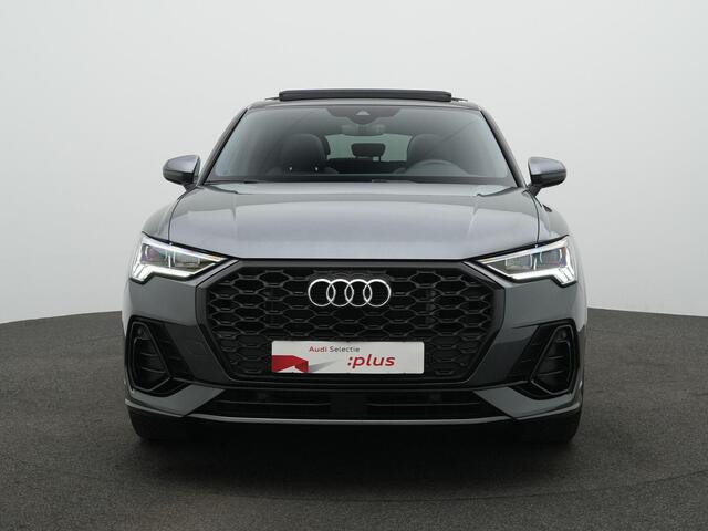 Audi Q3 Sportback 45 TFSI e 245 pk S-Line | Panoramadak | Trekhaak | Achteruitrijcamera | Elektrische achterklep | Adaptive Cruise | Stoelverwarming | Navigatie