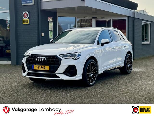 Audi Q3 35 TFSI 150PK S-Line Black Edition Camera Navi 20''