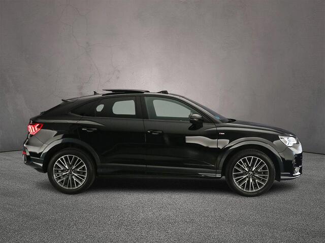 Audi Q3 Sportback 45 TFSI e Edition | Trekhaak | Pano | ACC | Achteruitrijcamera | MMI plus | Full-led |