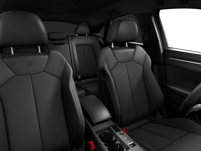 Audi Q3 Sportback 45 TFSI e S Edition | 245 PK | SoH 88% | Navigatiesysteem | 19" LM velgen | Cruise control | S line |