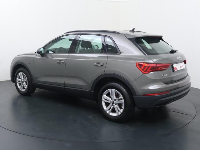 Audi Q3 45 TFSI e edition | 245 PK | SoH 93% | Adaptive cruise control | Navigatiesysteem | Full LED koplampen | Audi sound system | Climate control |