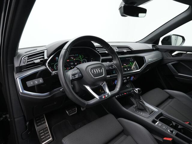 Audi Q3 Sportback 45 TFSI e 245 pk S-Line | Geheugenstoel | Achteruitrijcamera | Stoelverwarming | Navigatie | Side Assist