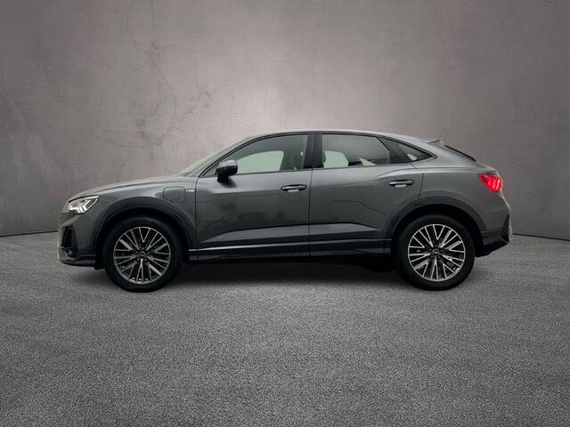 Audi Q3 Sportback 45 TFSI e 245PK S Edition | Sonos | Adaptive-Cruise | Ambient-Lightning | Matrix | Top-View | Stoelverwarming |