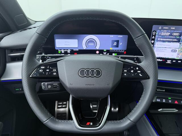 Audi Q3 1.5 200kW e-hybrid S edition Panoramadak | Optiekpakket zwart | Keyless Entry | Dode hoek assistent | Parkeersensoren voor, achter, achteruit rij camera | Stoelverwarming