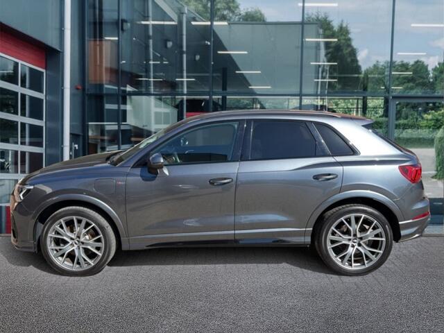 Audi Q3 45 TFSIe S LINE ZWENK.TREKHAAK/ACC/STOELVERW/20''INCH