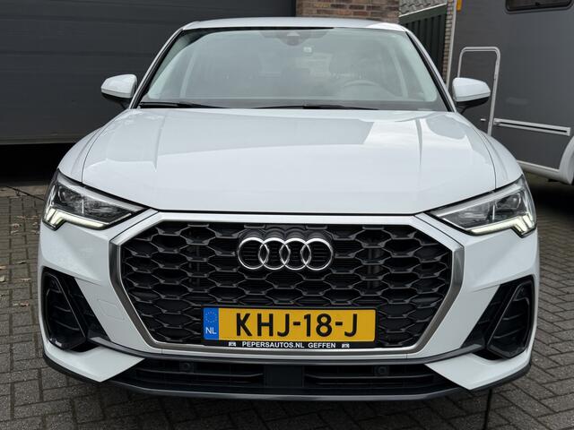Audi Q3 Sportback 45 TFSI e S Edition PHEV 267 pk Automaat plug in .Navi.Adapt cruise ,Elc a klep, Carplay. Digtaal Cockpit.stoel verwarming.sfeerverlichting .dodehoek detectie.