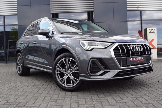 Audi Q3 35 TFSI S Line / Panodak / Trekhaak wegklb./ Navi / Camera / 19 Inch LM / Key-less