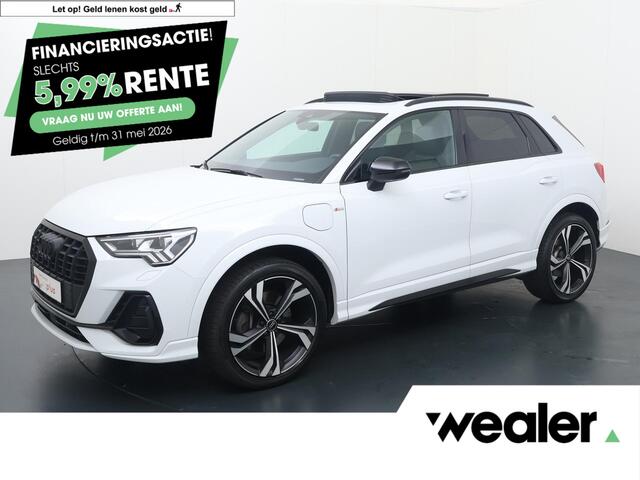 Audi Q3 45 TFSI e S edition | 245 PK | SoH 92% | Trekhaak | Panoramadak | Matrix LED koplampen | S line | Dodehoek detectie |