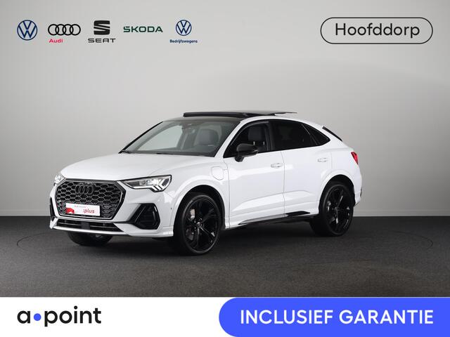 Audi Q3 Sportback 45 TFSI e S Edition 245 pk S-tronic | Navigatie | Panoramadak | Trekhaak (wegklapbaar) | Parkeersensoren (Park assist) | Achteruitrijcamera | Stoelverwarming | S-Line |