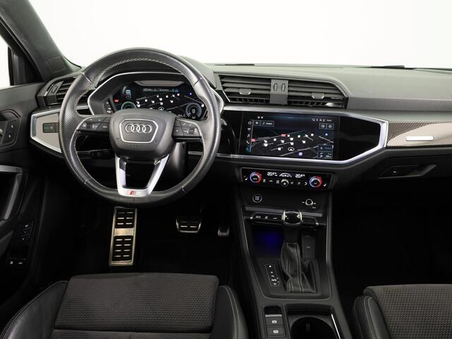 Audi Q3 Sportback 45 TFSI e S Edition 245 pk S-tronic | Navigatie | Panoramadak | Trekhaak (wegklapbaar) | Parkeersensoren (Park assist) | Achteruitrijcamera | Stoelverwarming | S-Line |