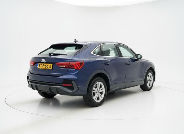 Audi Q3 Sportback 45 TFSI e 245PK BUSINESS EDITION CARPLAY/LED/STUURVERW.